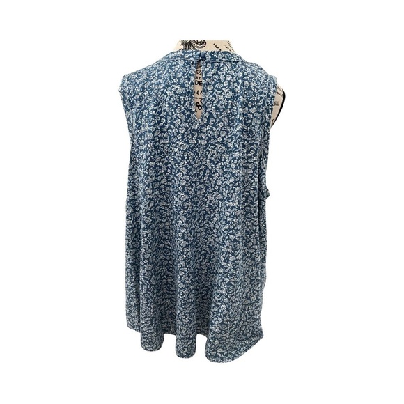 True Craft Women's Plus Size Sleeveless Smocked Knit Tunic Tank NWT Size 2X - Picture 3 of 7